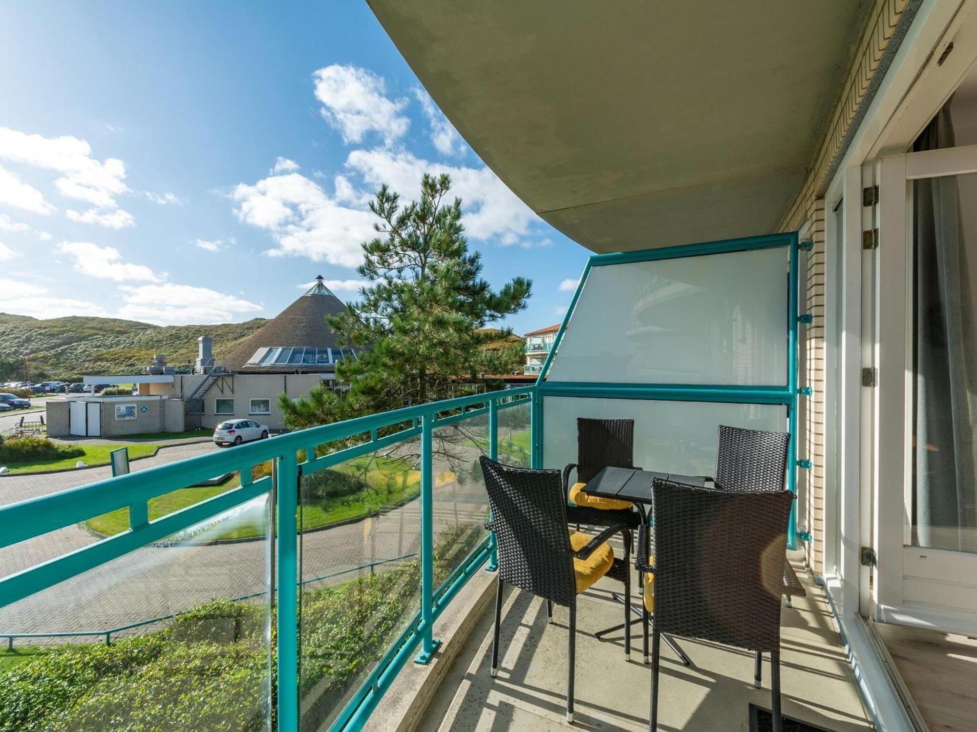An Apartment That Is Attractively Furnished Julianadorp Exterior foto